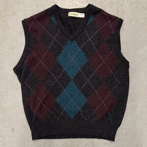 L.L. Bean Charcoal Argyle Wool Vest with Teal and Burgundy Diamonds